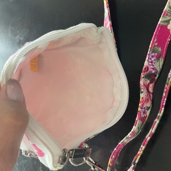 Wildwood NJ Floral Crossbody Bag - Pink - Picture 7 of 9